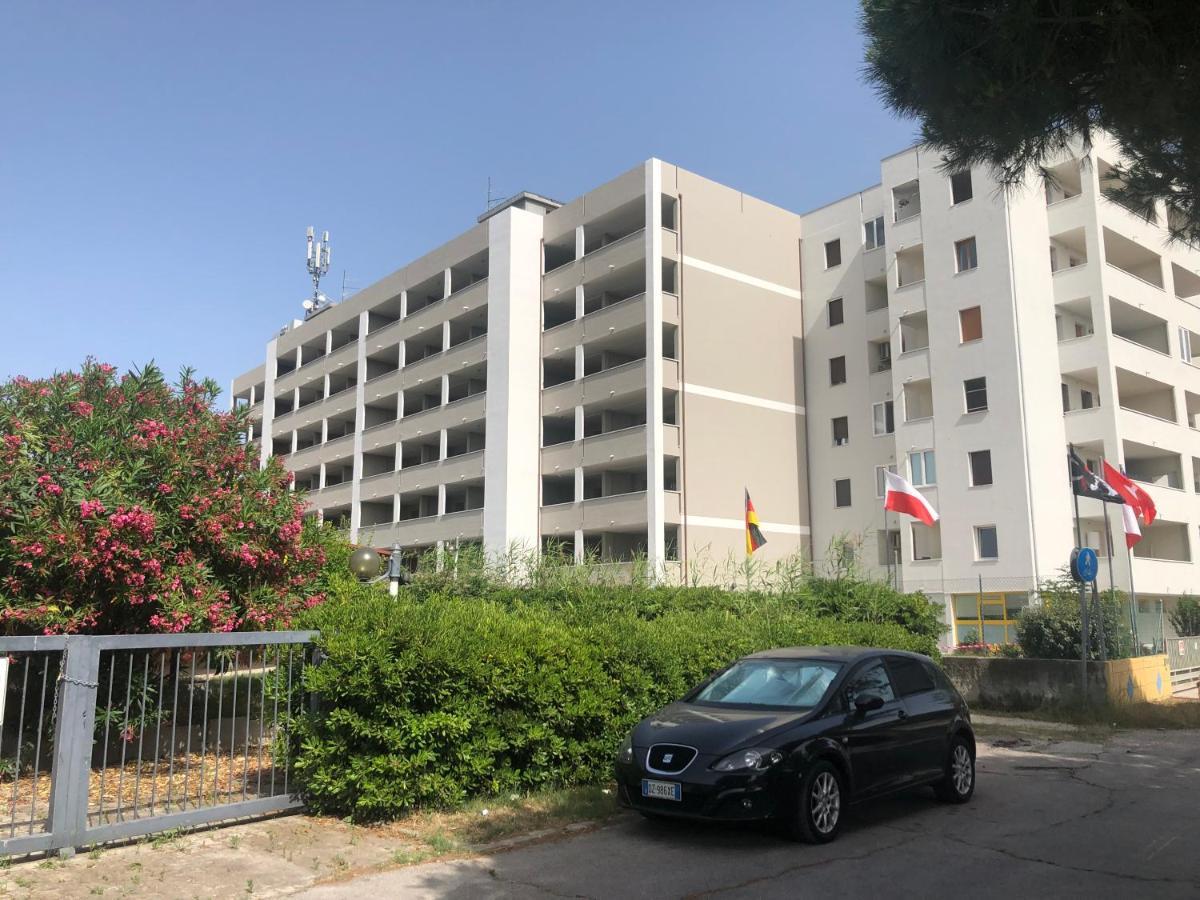 Belvedere Lido Adriano Exterior photo
